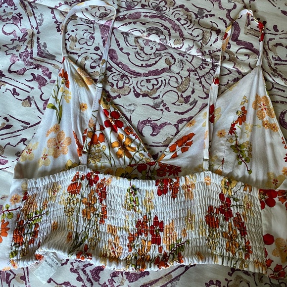 Crop top - Picture 3 of 3